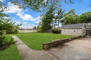 38 Susan Ln, East Brunswick Township, NJ 08816 - Photo 26