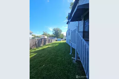 582 Mereline Avenue, Avenel, NJ 07001 - Photo 10