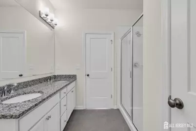 734 Station Road, Dunellen, NJ 08812 - Photo 14