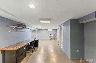 46 Meredith Rd, Edison, NJ 08817 - Photo 38
