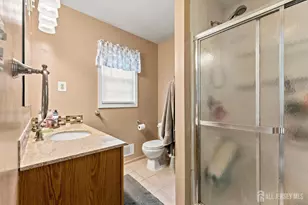 46 Meredith Rd, Edison, NJ 08817 - Photo 30