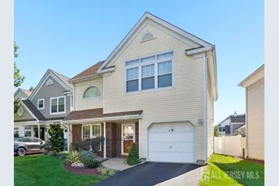 18 Carlisle Court, Old Bridge Township, NJ 08857 - Photo 2
