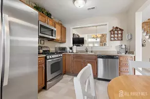 18 Carlisle Ct, Old Bridge Township, NJ 08857 - Photo 6