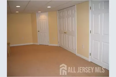 155 Vasser Drive, Piscataway Township, NJ 08854 - Photo 8