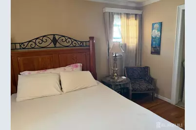 118 Swarthmore Terrace, Woodbridge Township, NJ 08840 - Photo 10