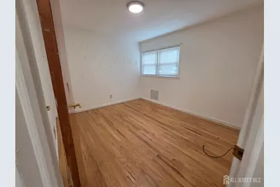 24 Louis Street, Sayreville, NJ 08859 - Photo 10