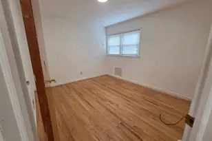24 Louis St, Sayreville, NJ 08859 - Photo 10