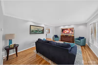 416 Vail Court, South Plainfield, NJ 07080 - Photo 6