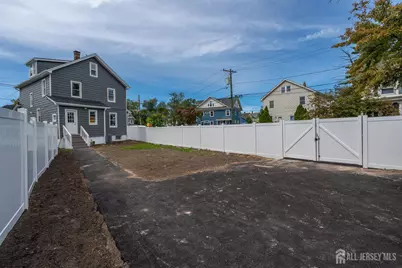 203 S Washington Street, Dunellen, NJ 08812 - Photo 30