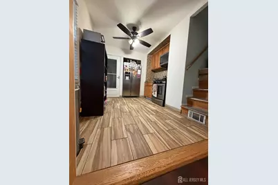 103 Hutchinson Street, Hightstown, NJ 08520 - Photo 8