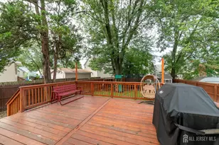 9 McAuliffe Dr, North Brunswick Township, NJ 08902 - Photo 20