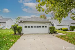 644 Nutley Dr, Monroe Township, NJ 08832 - Photo 4