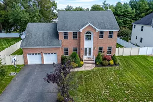 9 Trista Way, South Plainfield, NJ 07080 - Photo 4