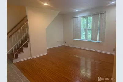 215 Prestwick Way, Edison, NJ 08820 - Photo 4