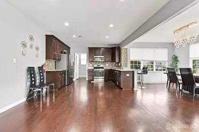 31 Saratoga Lane, Monroe Township, NJ 08831 - Photo 10