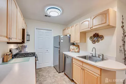 23 Nevada Court, Old Bridge Township, NJ 07747 - Photo 14
