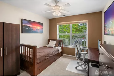 400 Keswick Drive, Piscataway Township, NJ 08854 - Photo 14
