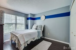 26 Townsend Ct, Franklin Township, NJ 08823 - Photo 12