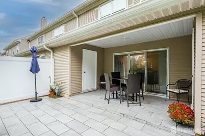 26 Townsend Court, Franklin Township, NJ 08823 - Photo 18