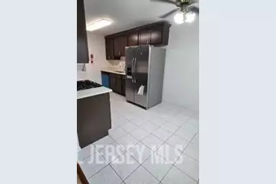112 Bavrely Hills Terrace #C, Woodbridge Township, NJ 07095 - Photo 4