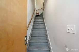 119 Collard St, Jersey City, NJ 07306 - Photo 18