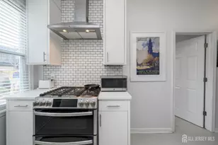 119 Collard St, Jersey City, NJ 07306 - Photo 12