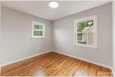 273 W Indiana Avenue, Iselin, NJ 08830 - Photo 16