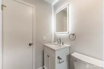 273 W Indiana Avenue, Iselin, NJ 08830 - Photo 18