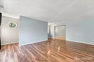 34 Foxtail Ln, South Brunswick Township, NJ 08852 - Photo 16