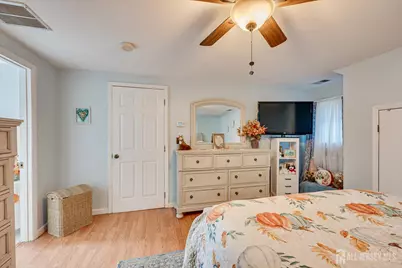[Address not provided], Manalapan Township, NJ 07726 - Photo 18