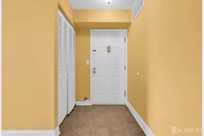 1102 Wellington Place, Aberdeen Township, NJ 07747 - Photo 8