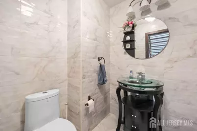 165 N Broadway #B, South Amboy, NJ 08879 - Photo 6