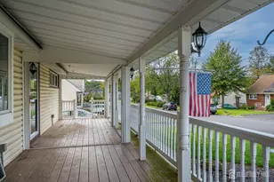 15 Lowell St, Iselin, NJ 08830 - Photo 4