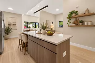 810 N 2nd Ave, Highland Park, NJ 08904 - Photo 2