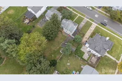 311 Oak Parkway, Dunellen, NJ 08812 - Photo 30