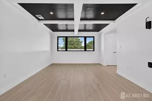 810 N 2nd Ave, Highland Park, NJ 08904 - Photo 6