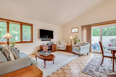 72 Stephenville Parkway, Edison, NJ 08820 - Photo 6