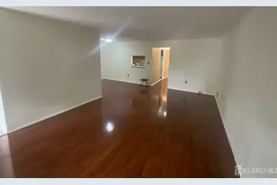 106 Amethyst Way, Franklin Township, NJ 08823 - Photo 2