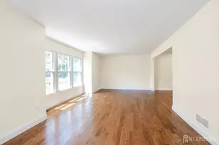 18 Parker Rd, Plainsboro Township, NJ 08536 - Photo 6
