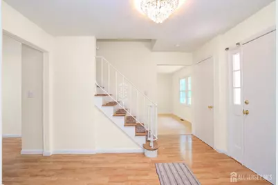 18 Parker Road, Plainsboro Township, NJ 08536 - Photo 4