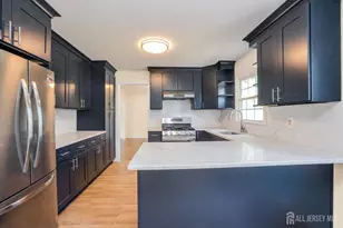 18 Parker Rd, Plainsboro Township, NJ 08536 - Photo 14