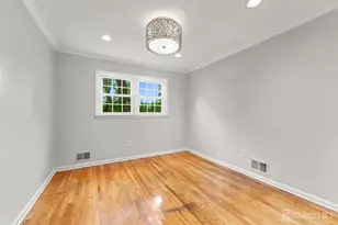 4 Redcoat Dr, East Brunswick Township, NJ 08816 - Photo 12