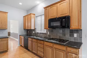 3 Salem St, Plainsboro Township, NJ 08536 - Photo 12