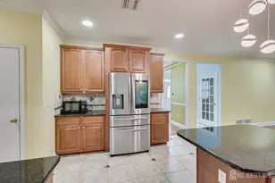 29 Mission Dr, Monroe Township, NJ 08831 - Photo 14