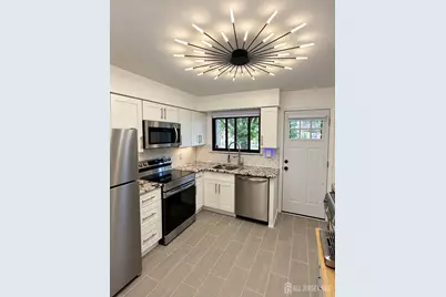 324 Gill Lane #1J, Iselin, NJ 08830 - Photo 4