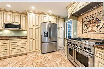 72 Central Avenue, East Brunswick Township, NJ 08816 - Photo 8