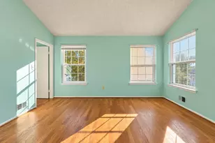 296 Pegasus Rd, Piscataway Township, NJ 08854 - Photo 18