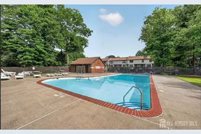 71 Highview Drive, Woodbridge Township, NJ 07095 - Photo 22