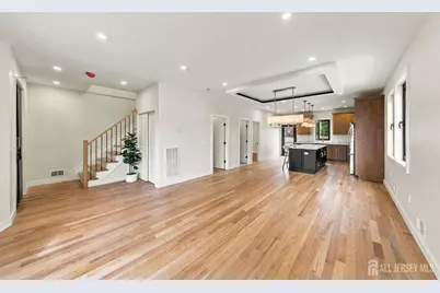 458 Lawrie Street, Perth Amboy, NJ 08861 - Photo 18