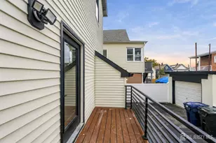 458 Lawrie St, Perth Amboy, NJ 08861 - Photo 60